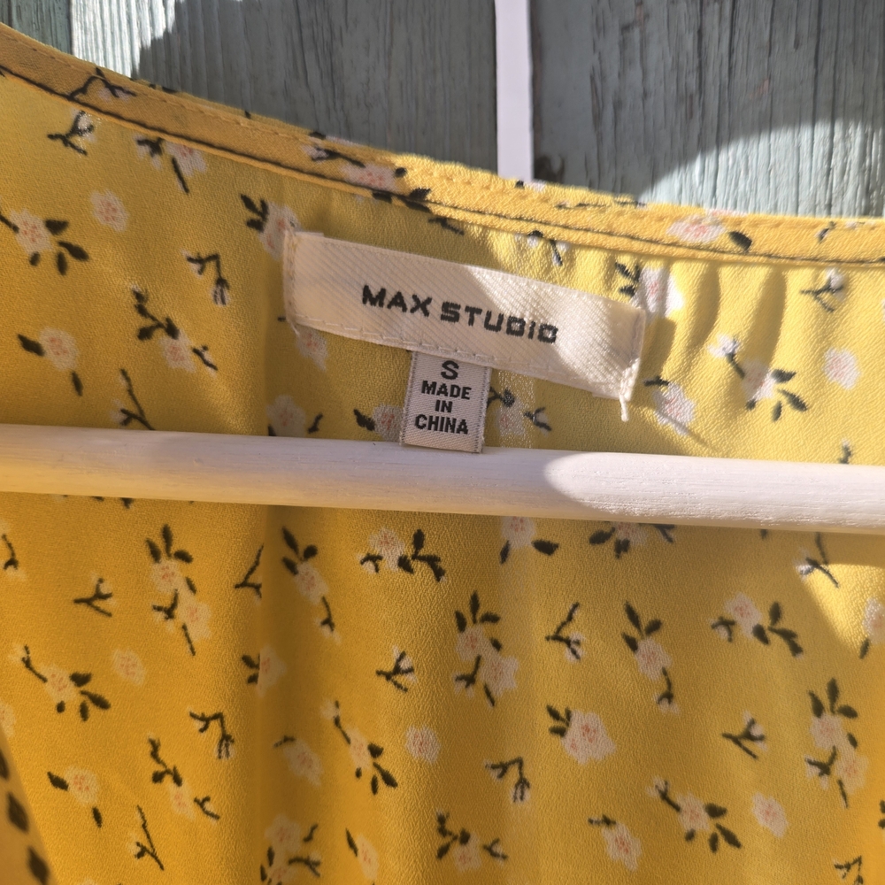 Max Studio Yellow Floral Wrap Dress Ruffle Sleeves Smocked Waist Size S - Picture 3 of 4